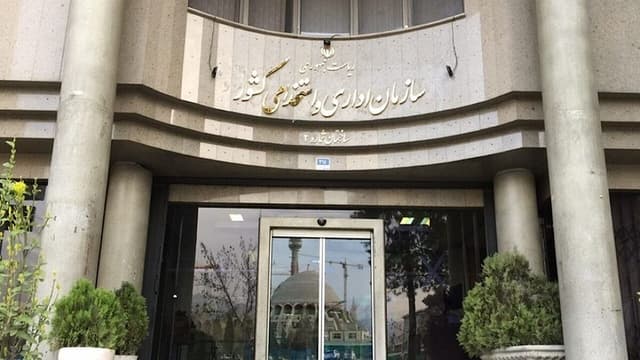 تبدیل وضعیت نیروهای شرکتی فعلاً ممکن نیست