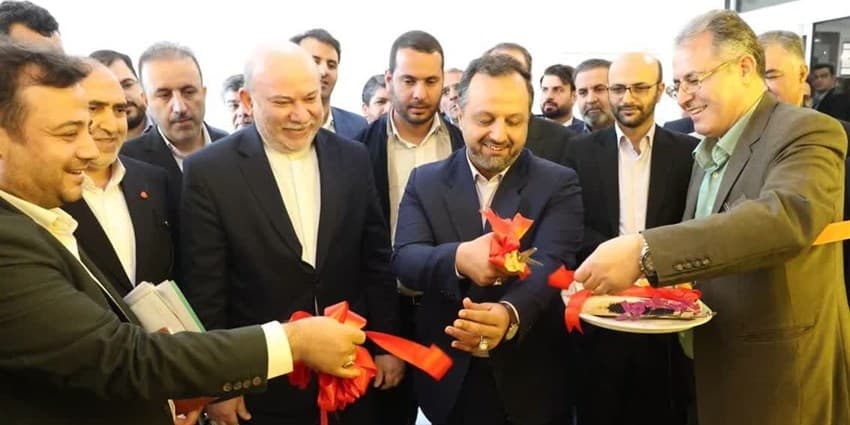 ساختمان جدید مرکز خدمات سرمایهگذاری استان قم توسط وزیر اقتصاد افتتاح شد