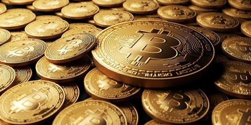 قیمت بیت کوین تا ۶۲ هزار دلار کاهش یافت