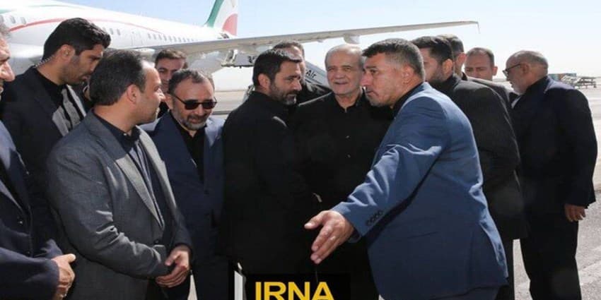 رئیس جمهور نخستین سفر خود را از مشهد مقدس آغاز کرد